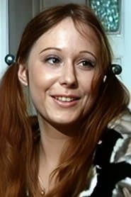 Marina Blümel as Gabi Mallrath