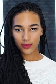 Marie Mouroum as Cosima