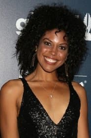 Karla Mosley as Evelyn