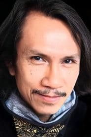 Yasaka Chaisorn as Manit