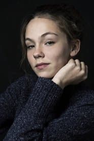 María Mercado as Patri