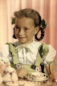 Sharon McManus as Small Girl