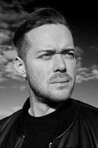 Jakub Gogál as Tomáš