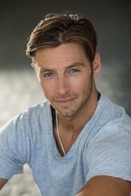 Louis Talpe as Theo Deridder