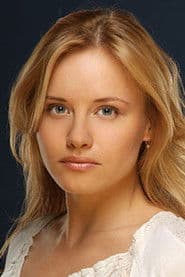 Liina Brunelle as Johana