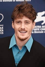 Antonio Folletto as Vito