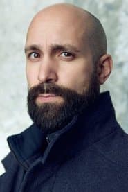 Ewan Borthwick as Eddie