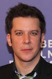 Vincent Hoss-Desmarais as Eric