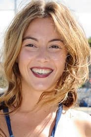 Constance Labbé as Antonella