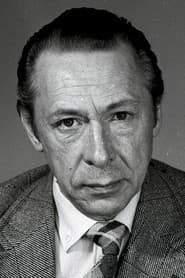 Oleg Efremov as Zanzeveev