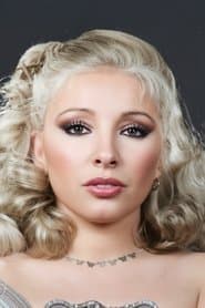 Esengül Doğan as Esen Eser