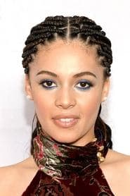 Kiah McKirnan as Amanda