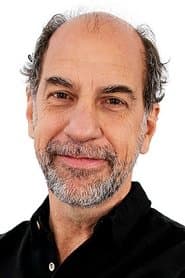 Roberto Bomtempo as Pai