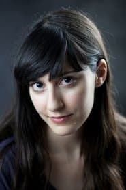 Danielle Jadelyn as Sarah Pullman