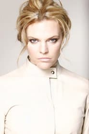 Elizabeth Marleau as Janka