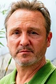 Lars Ranthe as Kjeld Petersen