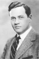 Sam Ash as Gibson Motor Car Co. Executive (uncredited)