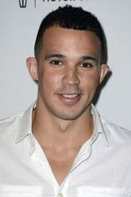 Seth Dousman as Garry Smits