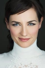 Erica Carroll as Elizabeth Scott-Farnsworth