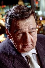 Joe Viterelli as Jelly