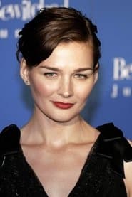 Heather Burns as Denise