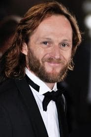 Steve Driesen as Commandant Laval