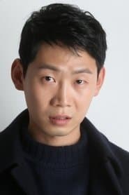 Han Sa-myeong as Director Young Man