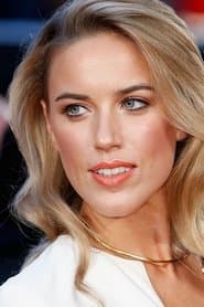 Alexandra Weaver as Elaine