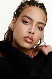 Hanna Huffman as Teenager