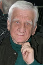 Pavle Minčić as Momcillo