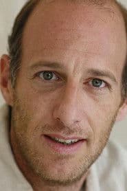 Jan Rouiller as Yves