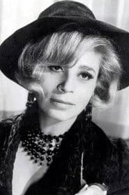 Despoina Stylianopoulou as Ourania