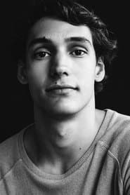 Daniel Camargo as Felipe