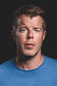 Stephen Wight as Reggie Weller