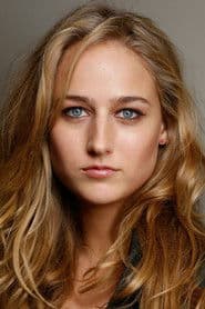 Leelee Sobieski as Victoria Price