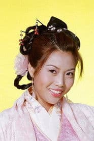 Cutie Mui Siu-Wai as Wei's Wife