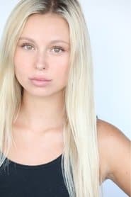 Alexandra Peters as Lynette Dee