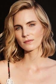 Emm Wiseman as Claire