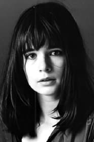 Leonora Fani as Nina