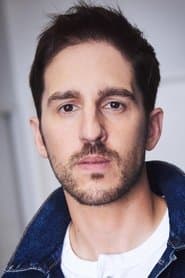 Eric Lloyd as Buddy