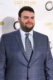 Niko Papastefanou as Chuck