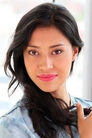 Sonia Couoh as Amalia