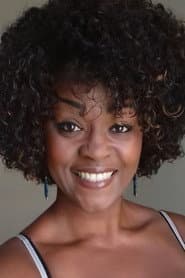Jamile Alves as Lúcia
