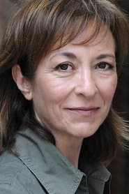 Blanca Apilánez as Marta's Mother