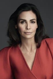 Inés Sastre as Carmen