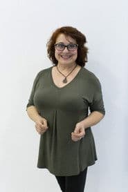 Isabel Donate as Vatchú (voz)