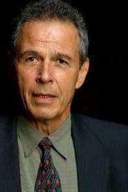 Robert Lesser as Minelli