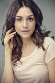Sara Martín as Elena