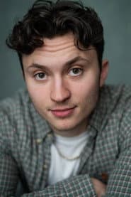 Nathan Lesser as Jonathan