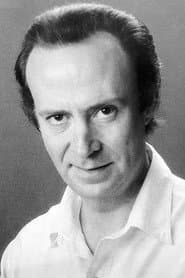 Gianni Lunadei as Marioneta Pirata